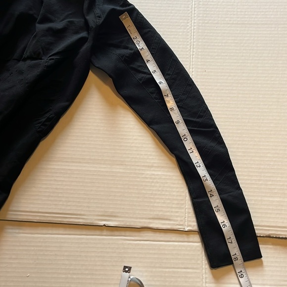 BLANQI maternity-S-black-contour base layer workout stretchy long sleeve top. - Picture 9 of 11